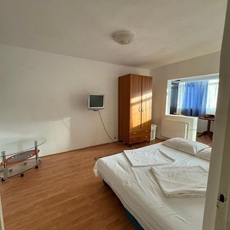 Kid Apartments Cluj Napoca Bagian luar foto